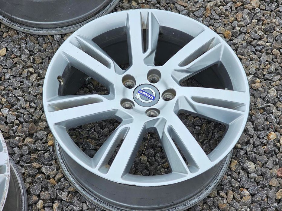 Felgi 18" 8Jx18H2 5x108 volvo V60 S60 V70 S80 V40 V50 S40 C30