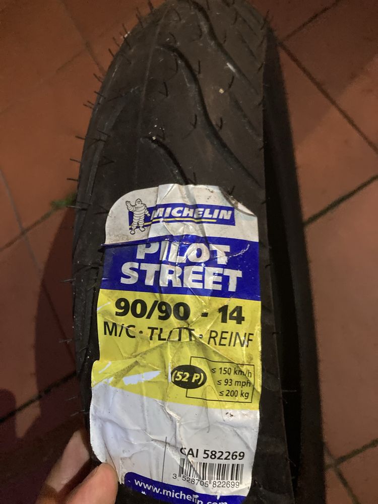 Pneu PCX michelin