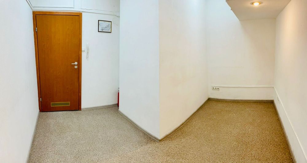 Офіс кабінет 11м2 приміщення склад майстерня масаж архів Лівобережна