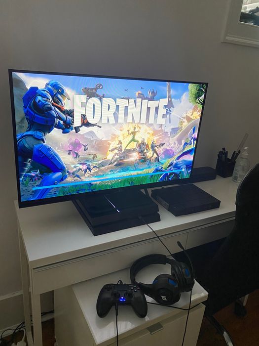 Smart Tv 32 comprada a menos de 5 meses.