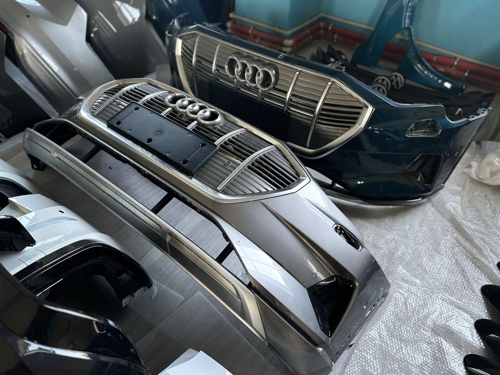 Капот Бампер фари Крыло Ауди Е трон Audi E Tron Ауді е трон Q8