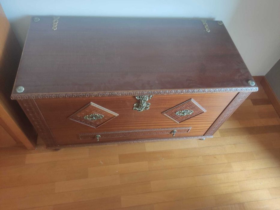 Arca para arrumação e decoração