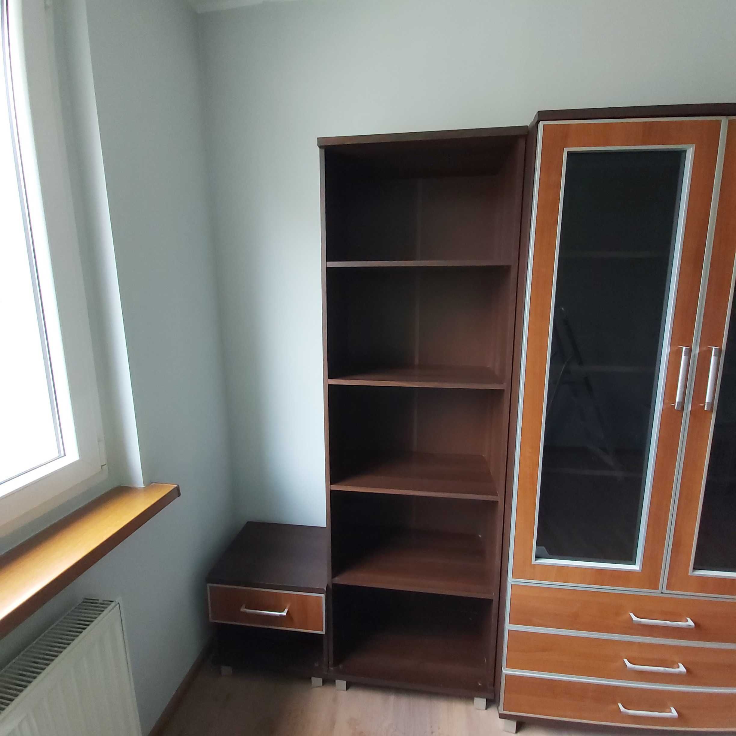 Meble do salonu w bardzo dobrym stanie