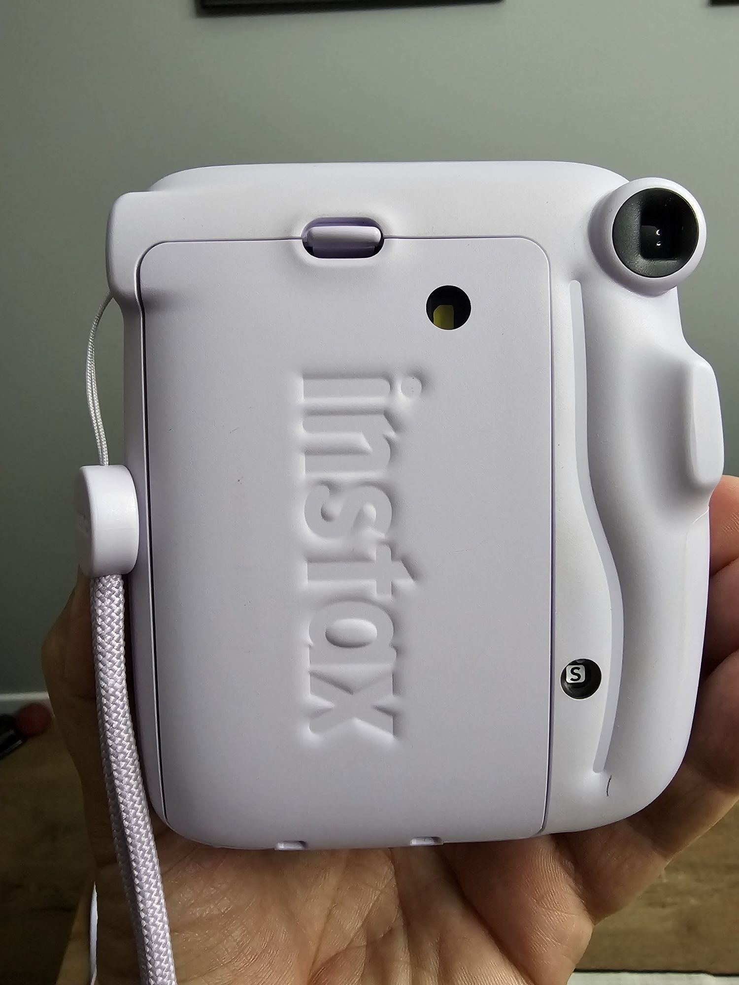 Aparat instax mini 11 + pokrowiec