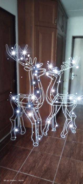 Олень новогодний новорічний олень різдвяні олені подарунки светящиеся