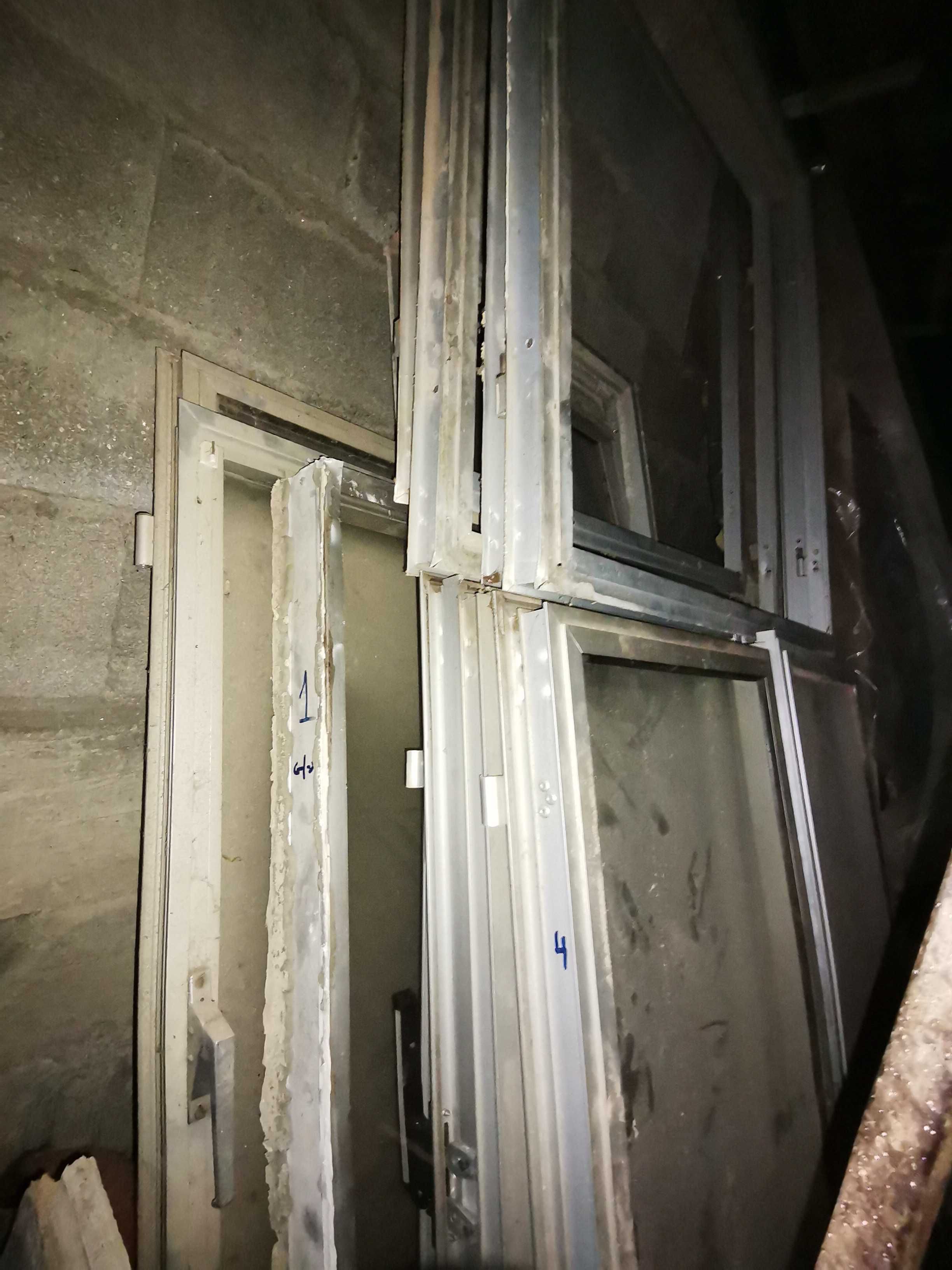 Portas/Janelas de alumínio