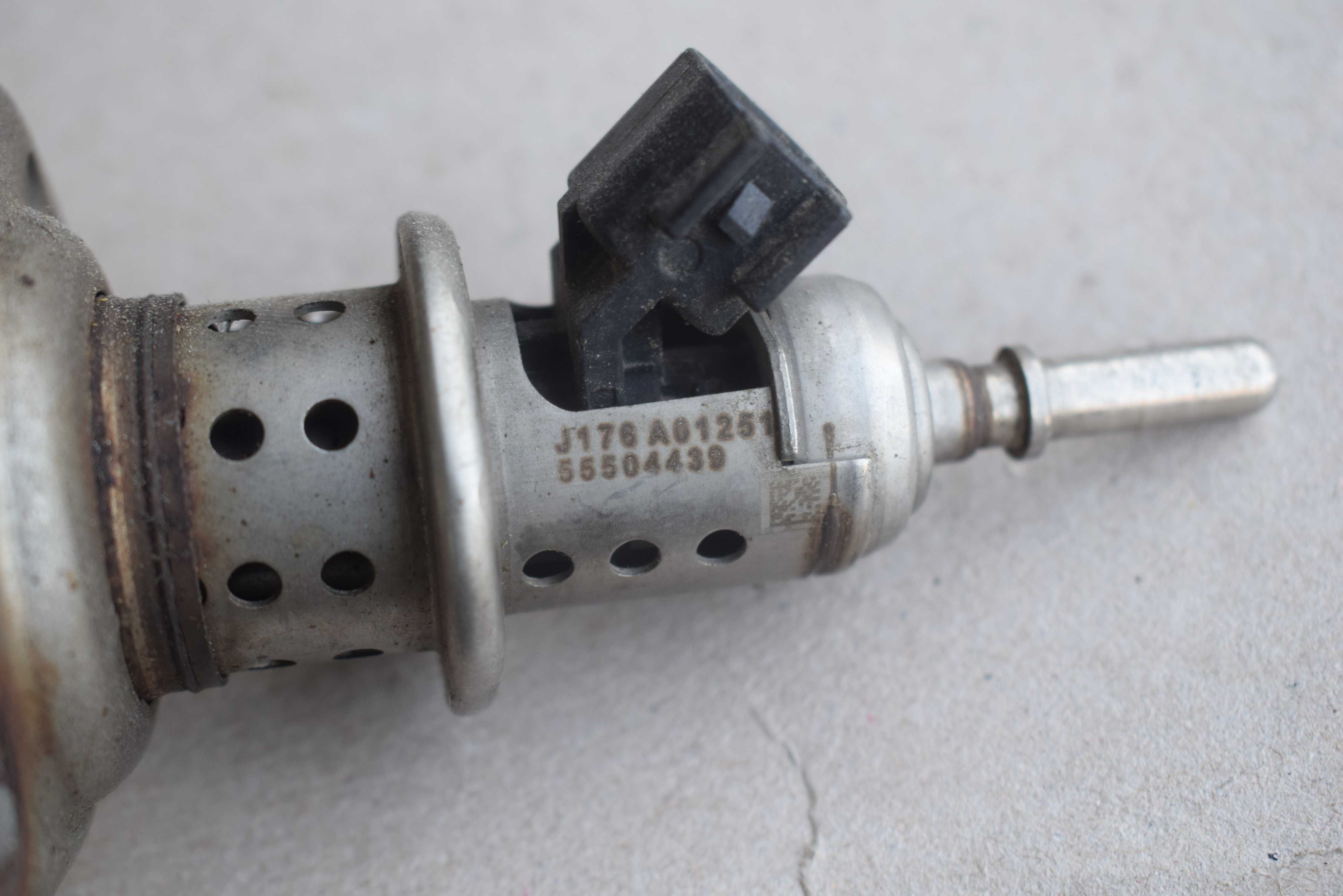 wtrysk wtryskiwacz adblue OPEL ASTRA V K 1.6 cdti 18R.555.04439