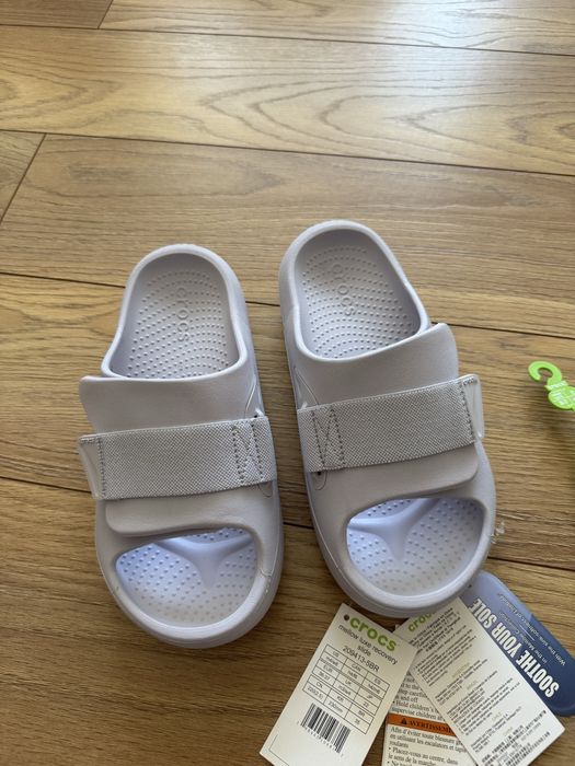 Шлепанцы Crocs Mellow Slide