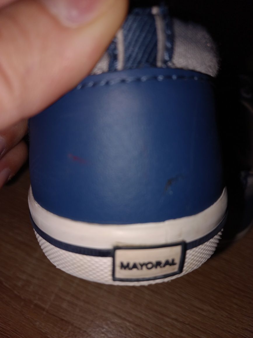 Tenis mayoral n 27