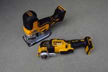 Dewalt DCS335N Wyrzynarka Akumulatorowa 18V XR  DeWalt DCS355