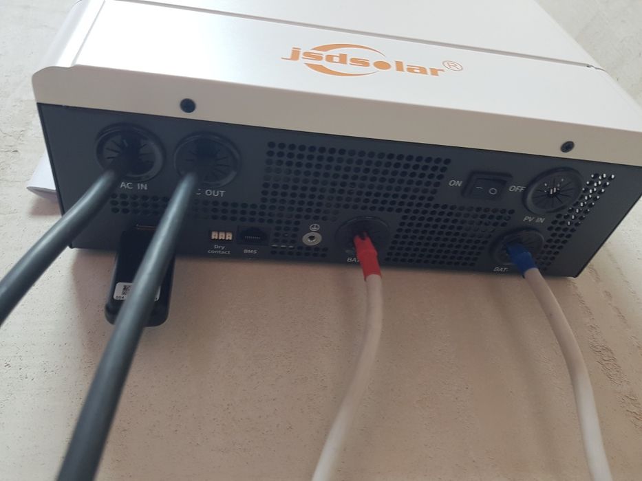 Гібридний інвертер jsdsolar J4000HC 24v4Kw