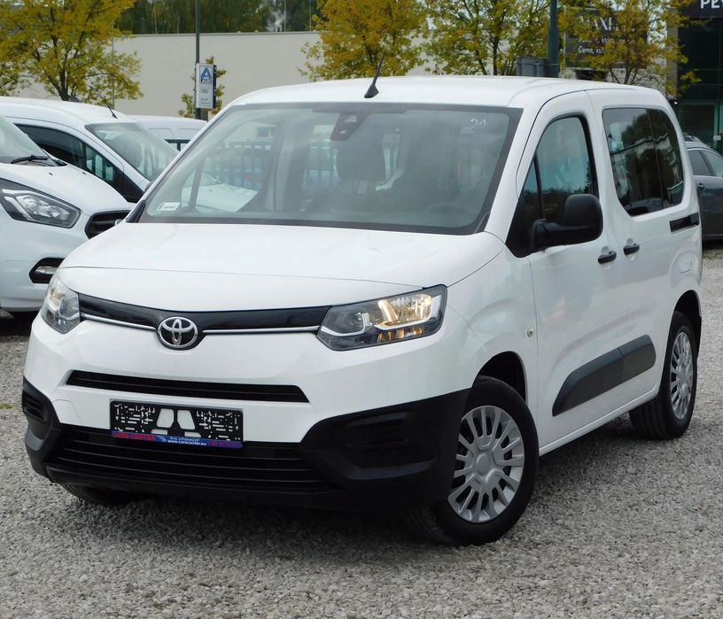 Toyota Proace City Verso 1.5 D-4D-102! Klima! 5-osobowy! I WŁ. Salon Polska 6-bieg! Serwis 2021