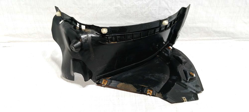 Nadkole Lewy Przód Audi A4 B9