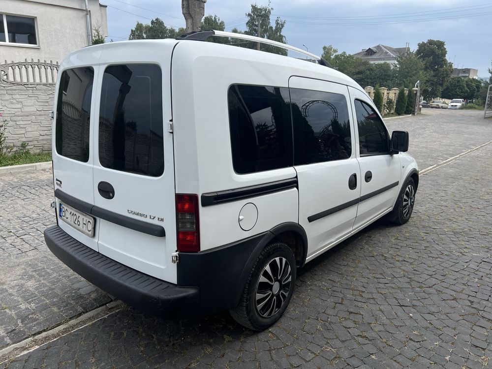 Продам Opel Combo 1.7 dti