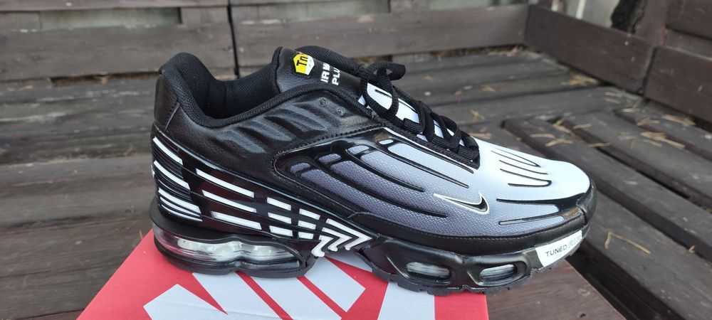 Buty nike tn tuned plus nowe r 42