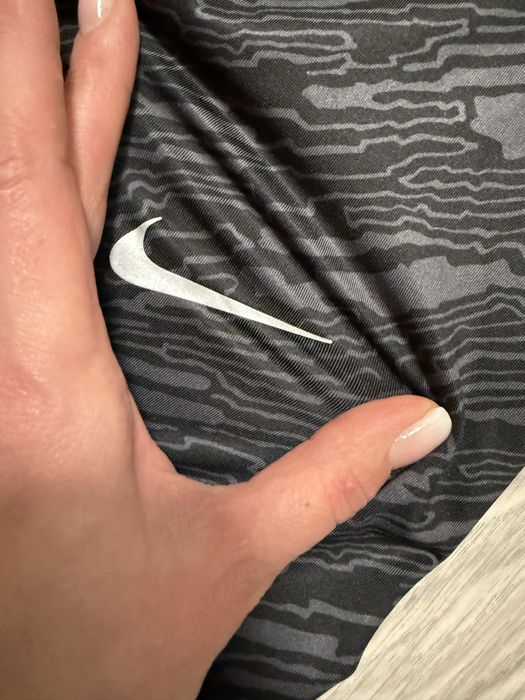 Мужские тайтсы леггинсы nike dri-fit tech elevate