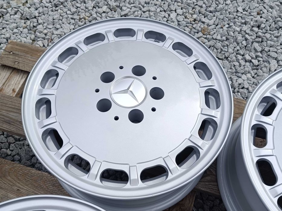 Oryginalne felgi Mercedes Gullideckel 15" W126 6.5J