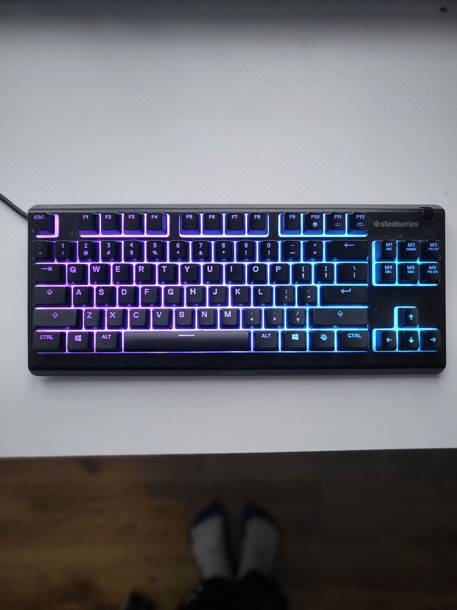 OKAZJA!  Sprzedam Myszkę i klawiature gamingawą.