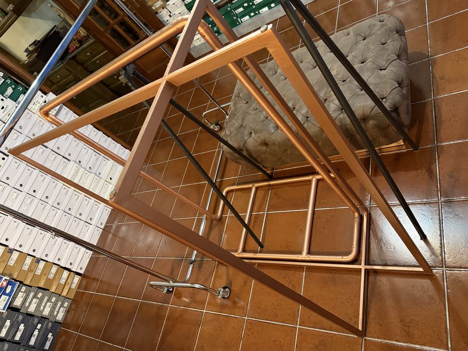 Charriot em Metal e Cobre e Charriot Aluminio