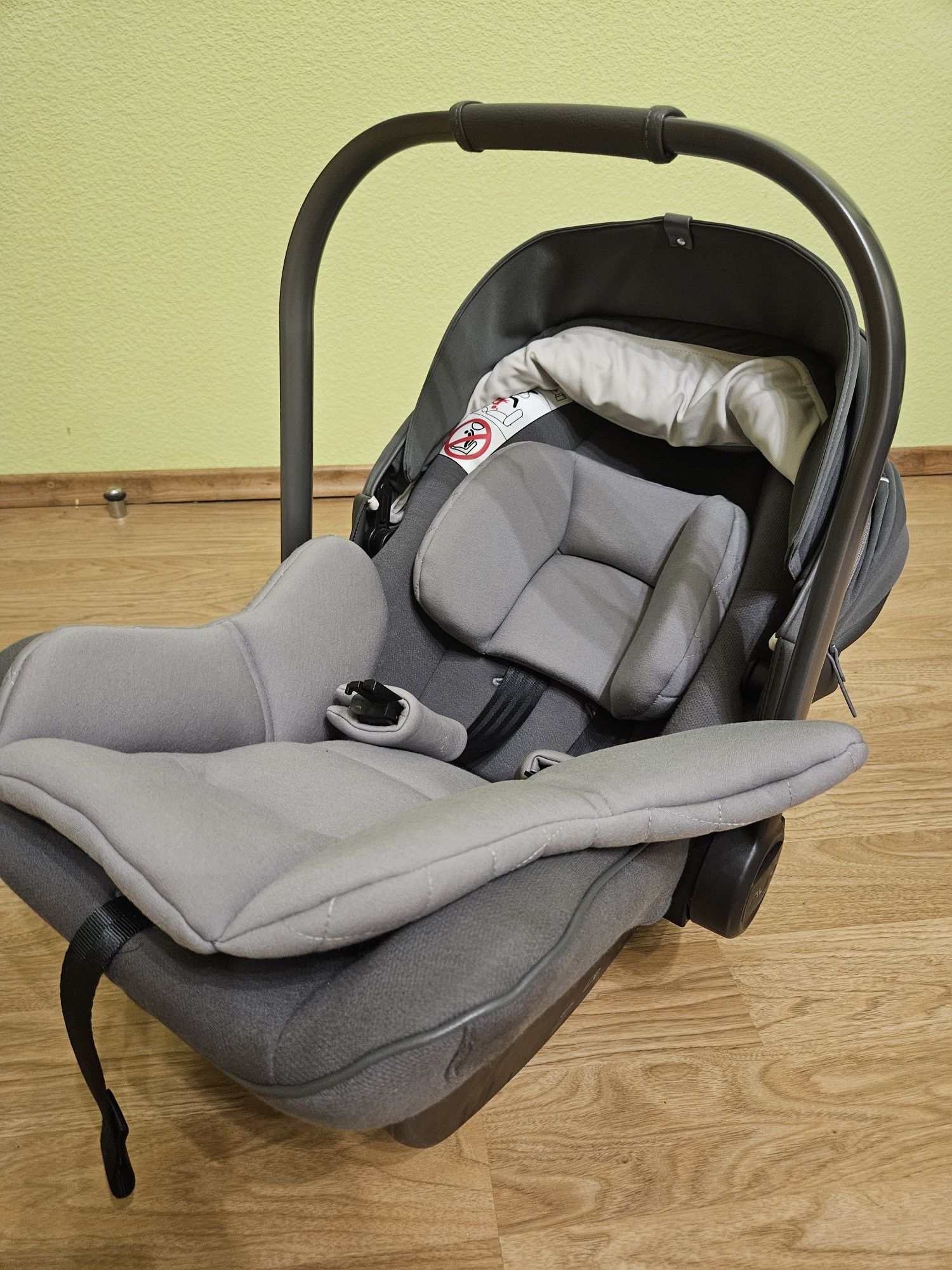 Автокрісло Nuna pipa lite lx з базою isofix