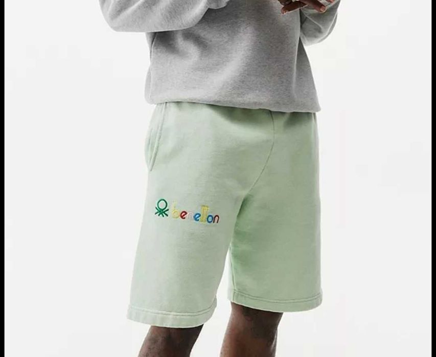 Benetton Solid Colour Unisex shorts