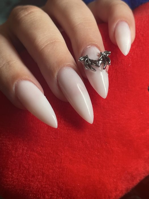 Моделі на манікюр