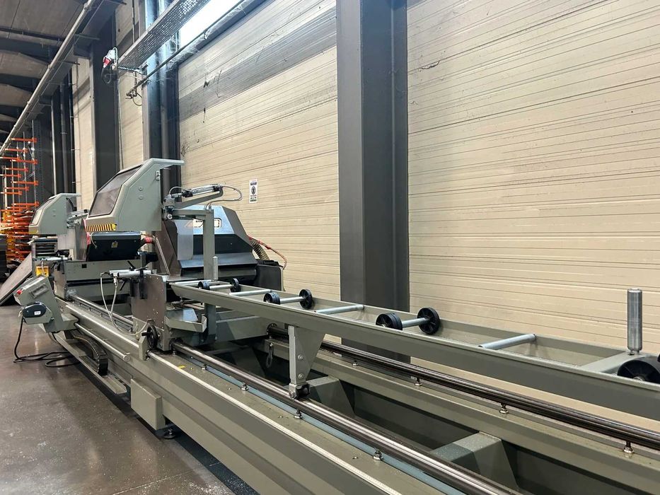 Maquina corte aluminio 2 cabeças emmegi