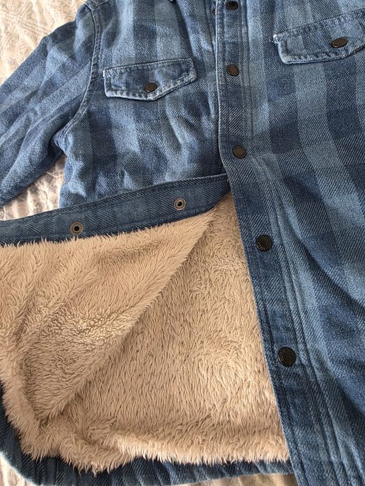 Casaco / camisa c/ quadrados estilo ganga c/ pêlo da kiabi  8 anos