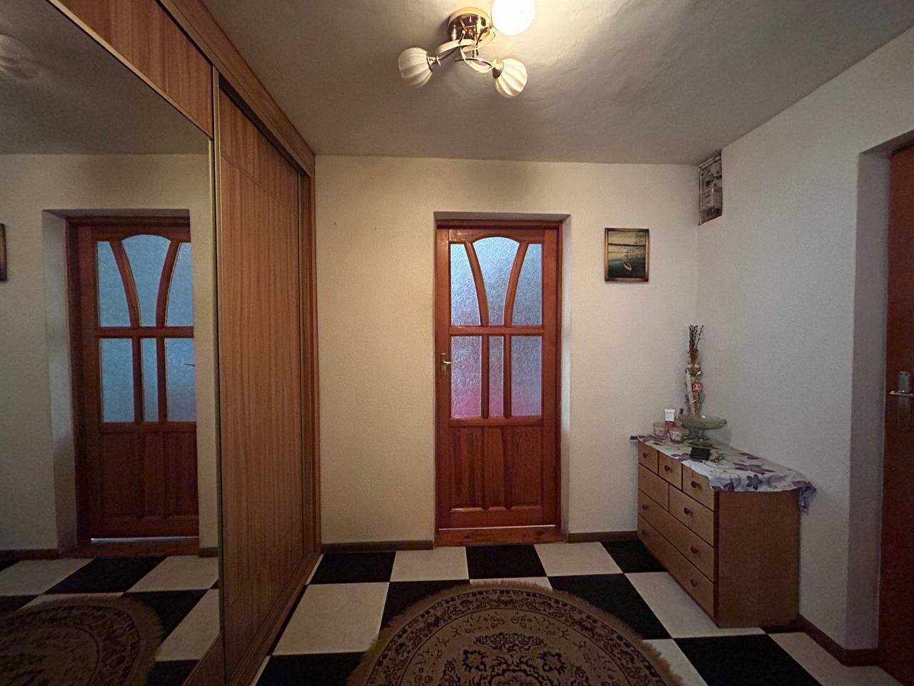 Продаж будинку в Малехові