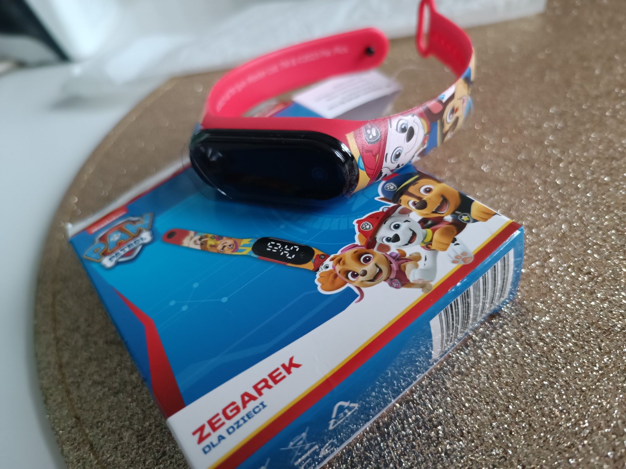 Nowy smartwatch zegarek psi patrol
