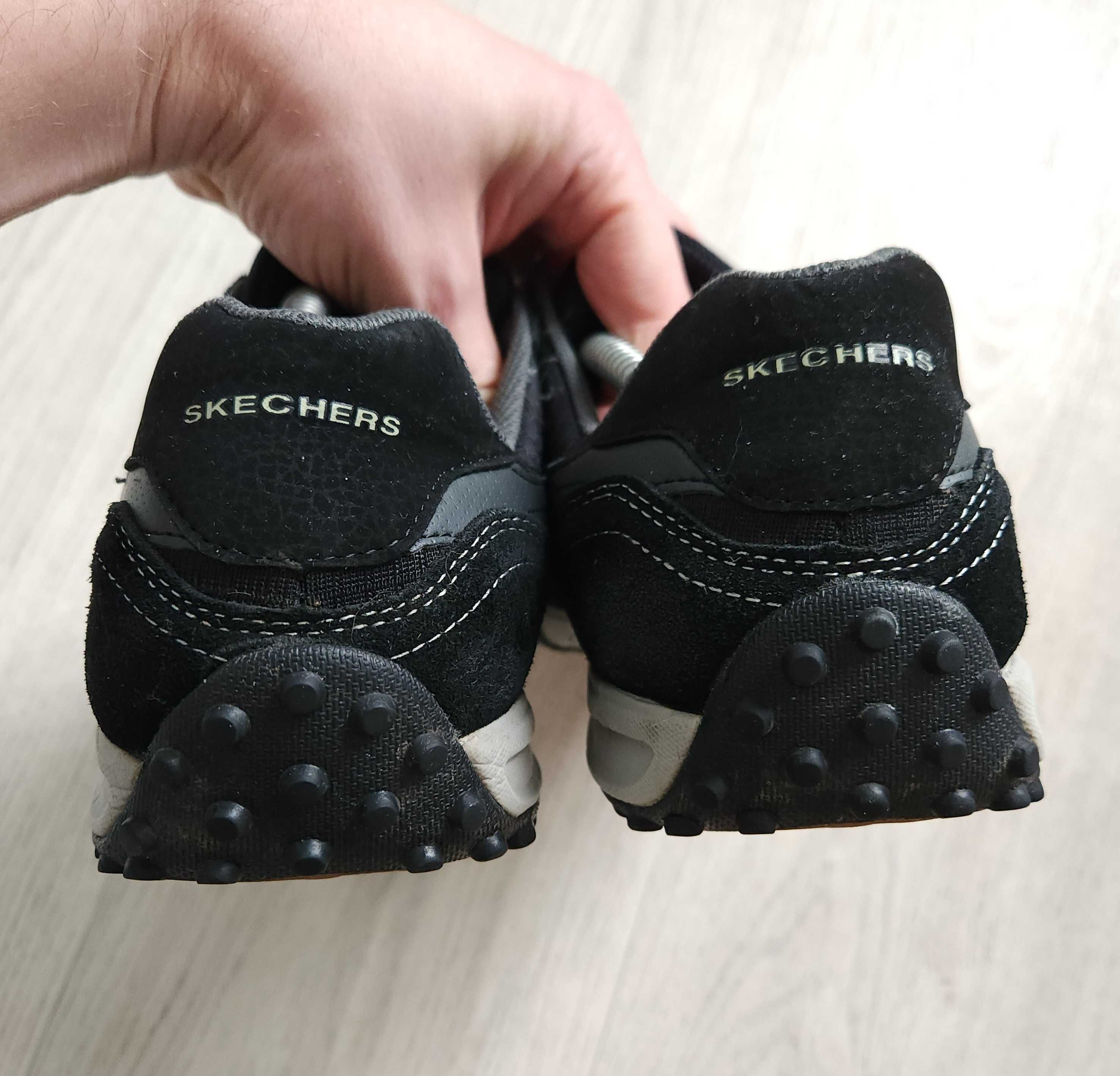 Skechers Relaxed Fit sport кроссовки 43