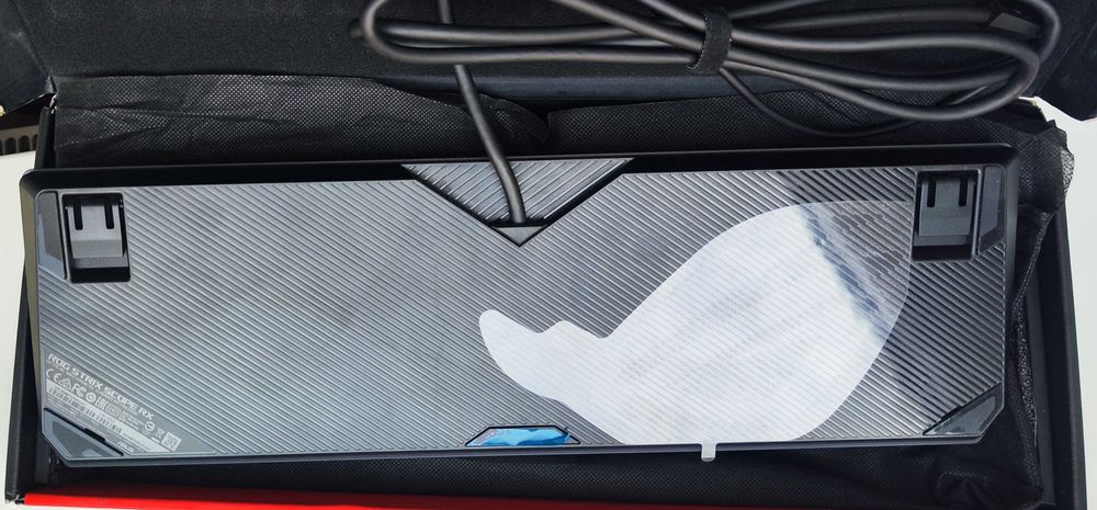 Ігрова механічна клавіатура ASUS ROG Strix Scope RX PBT на ремонт
