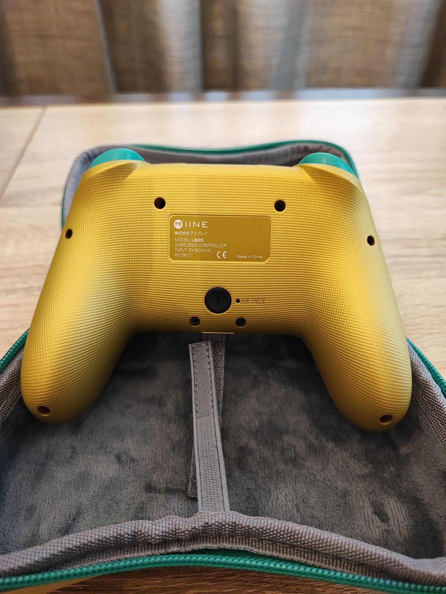 IINE Nintendo Switch Pro Controller с чехлом