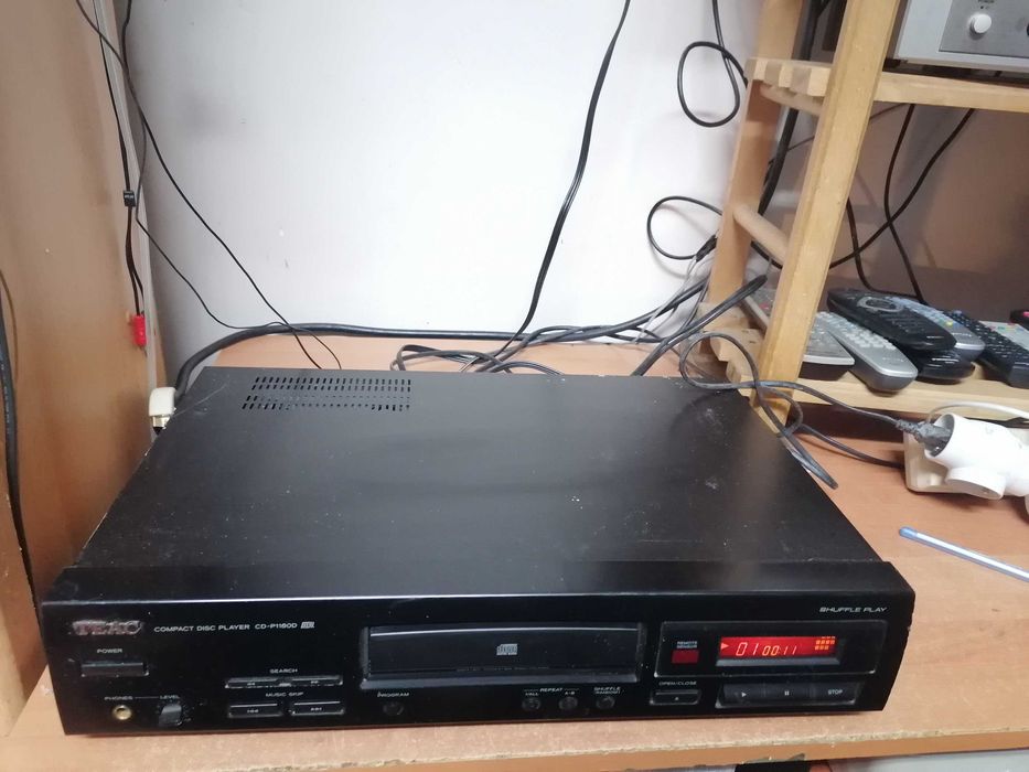 Odtwarzacz CD Teac CD-P1160D