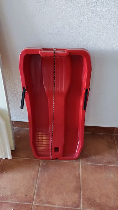 Trenó neve com travões