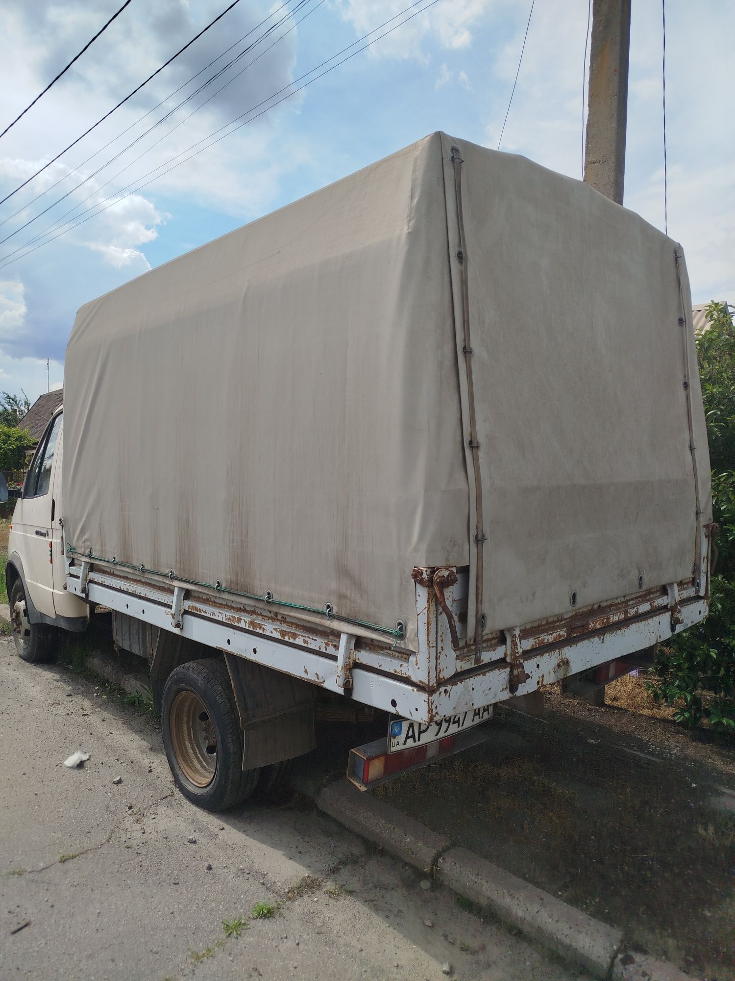 Продам Газель 33021 ,тент