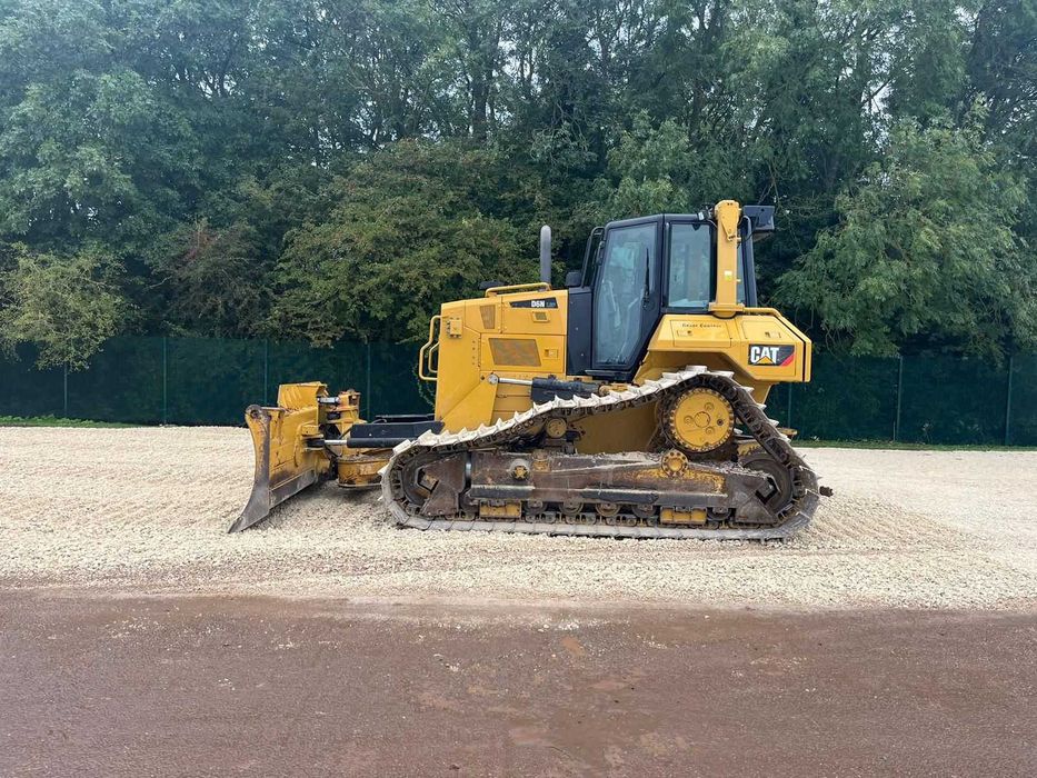 Wynajem maszyn budowlanych/Koparki/Walce/Spycharki/Równiarki/itp