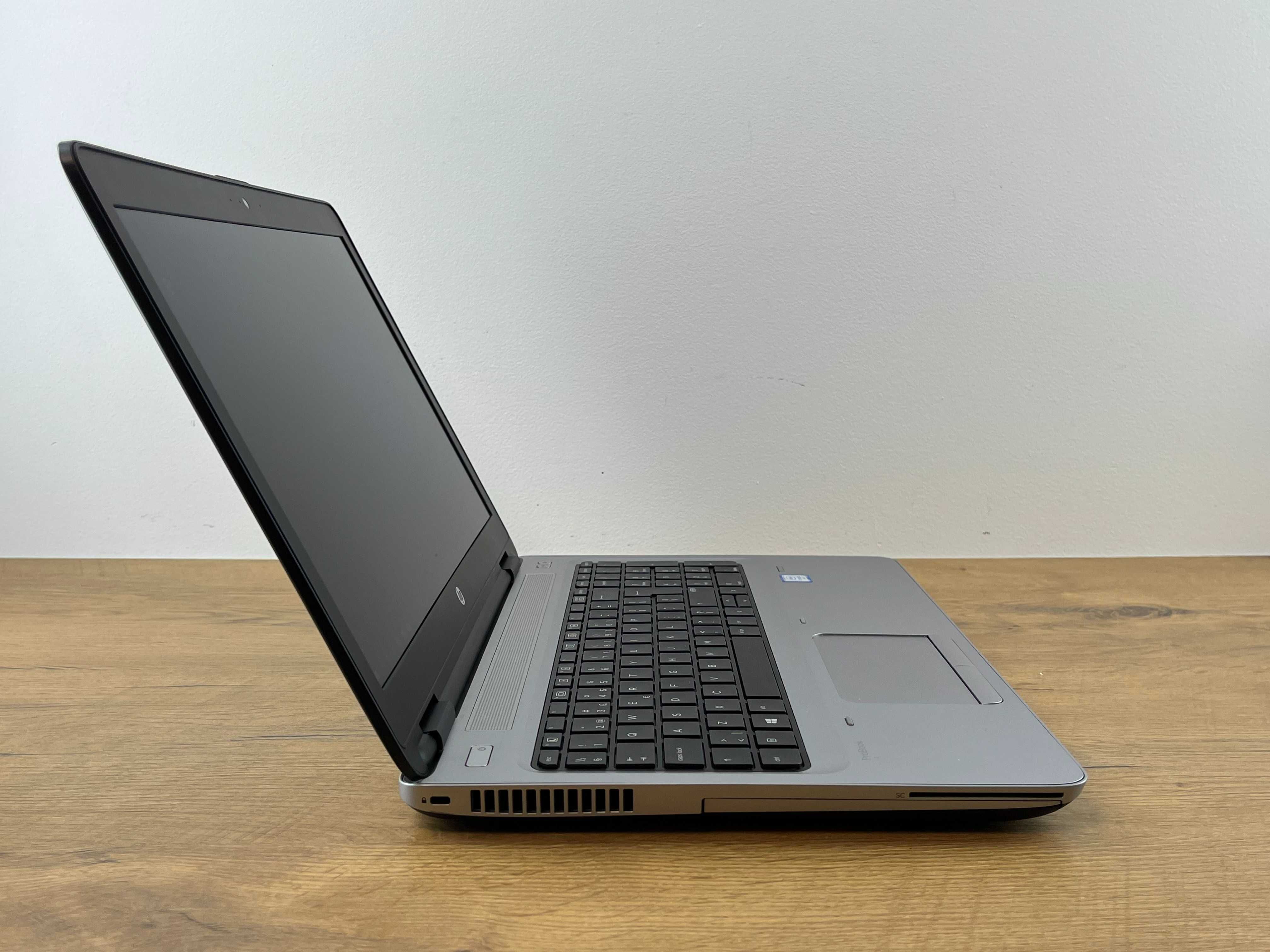 1017. HP ProBook 650 15,6" Intel Core i3-6TH  8 GB RAM 120GB SSD M2