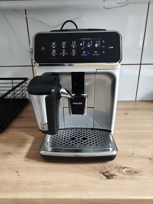 Ekspres Ciśnieniowy Philips LatteGo EP3249/70