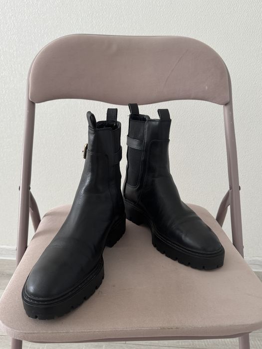 Шкіряні черевики  zara 39 розмір