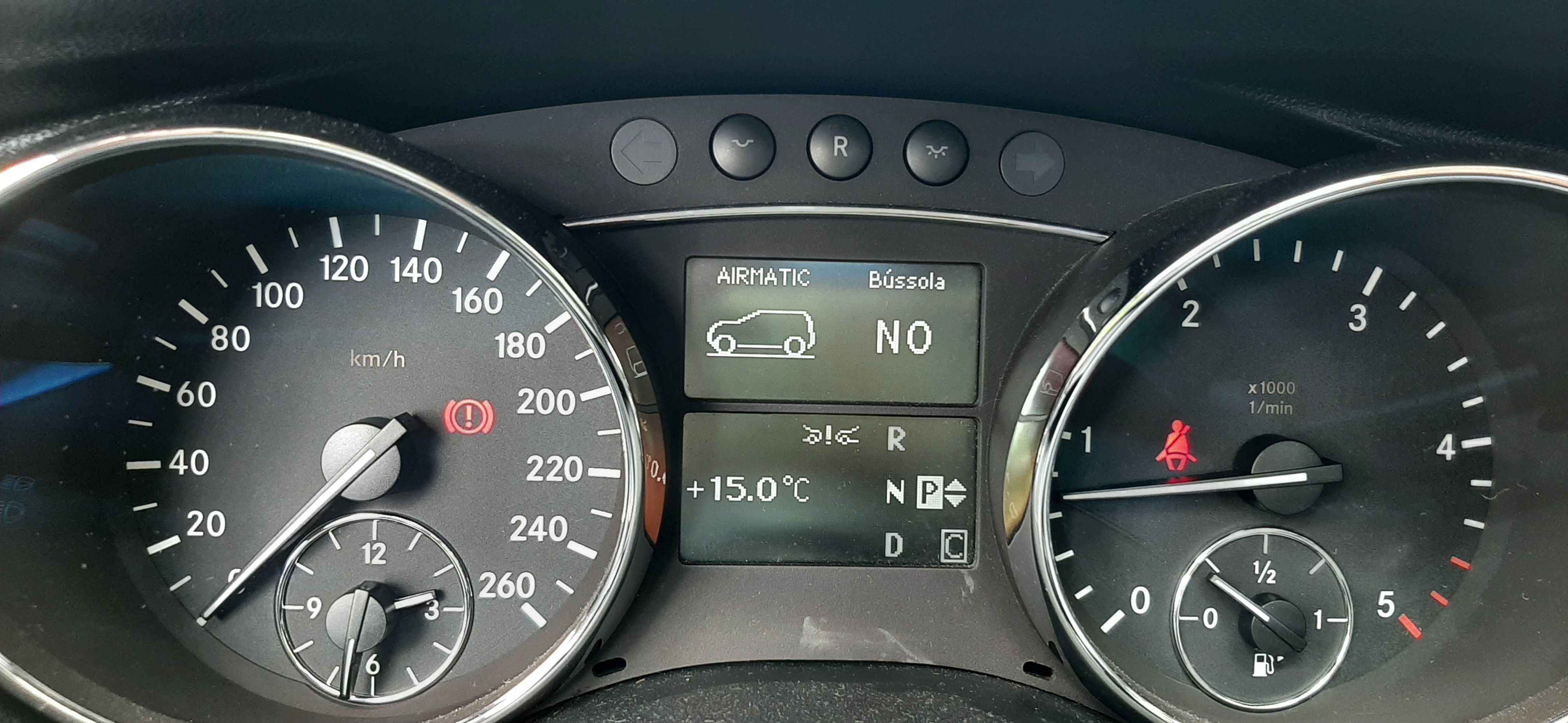 Mercedes-Benz R 320 R320CDI 4MATIC - 7 Lug - 09