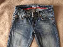 Jeansy LIU JO slim rozmiar 26, nasze 34 / XS