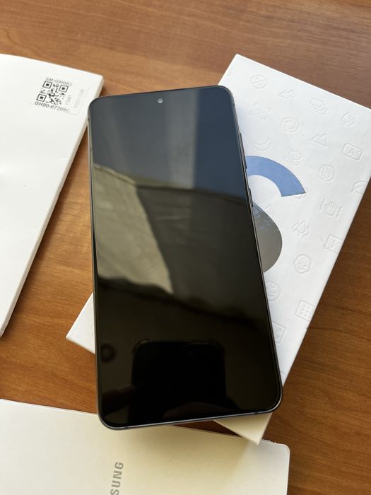 Samsung S21 FE 5G 128 GB pamięci
