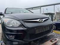 Hyundai i30 lift kombi kolor 9F czarny wszystkie części