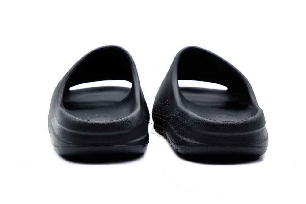 Adidas YEEZY SLIDE Onyx / HQ6448