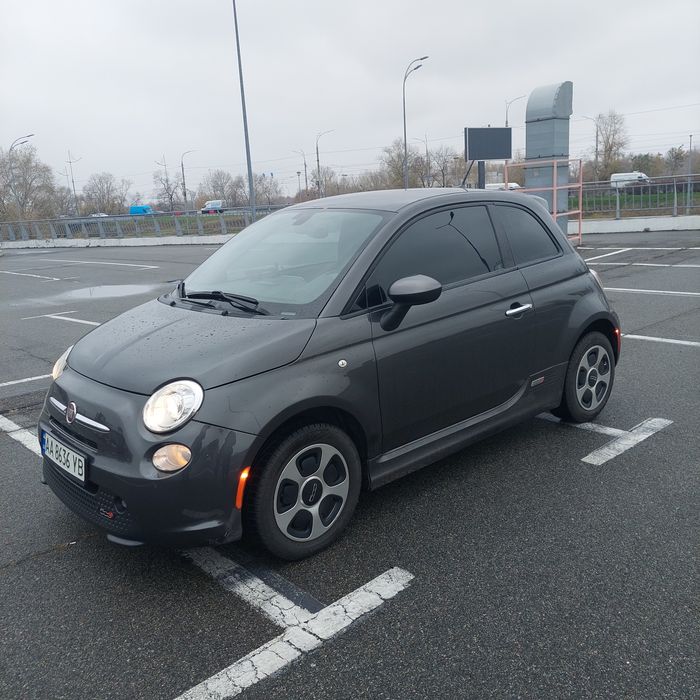 Продам електромобіль FIAT500e