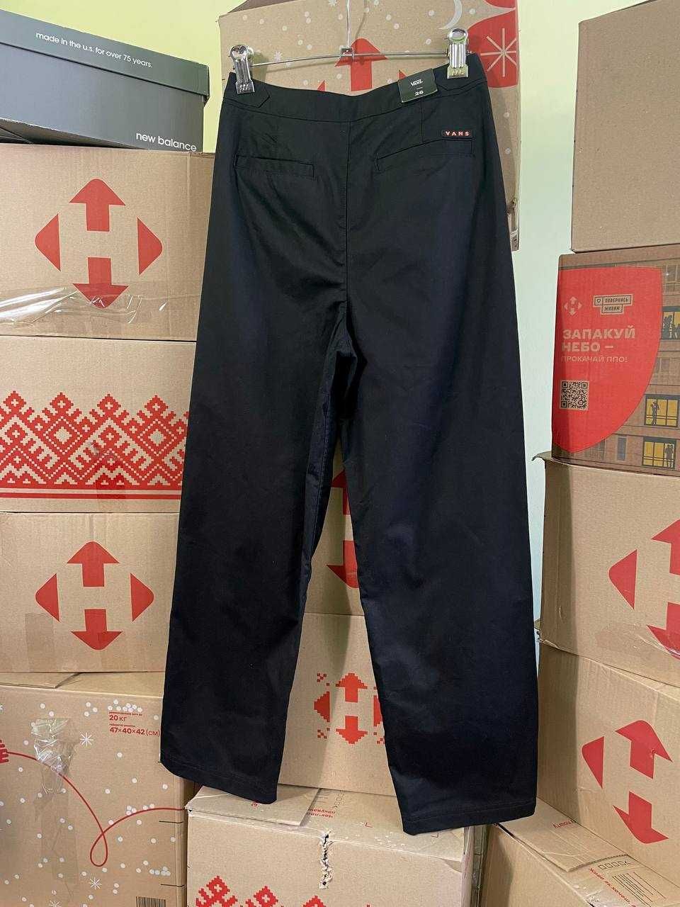 Жіночі нові штани чіноси карго vans wm well suited pants