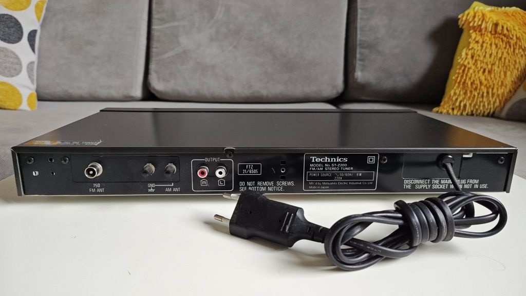 Tuner stereo Technics ST-Z200 AM/FM Hi Fi.