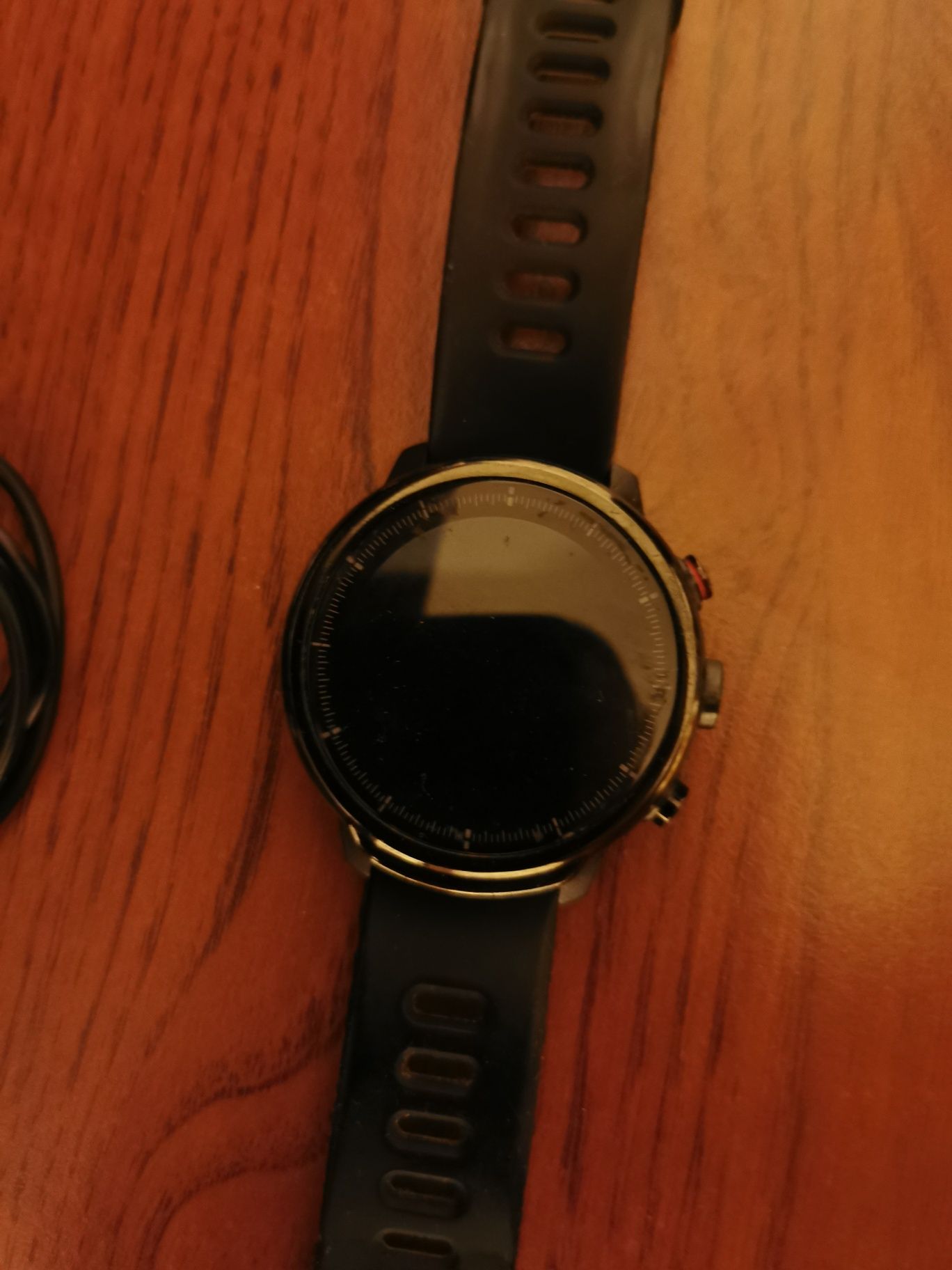 SmartWatch z latarką