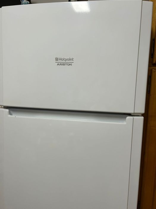 Vendo frigorífico Ariston e arca frigorifica Jocel